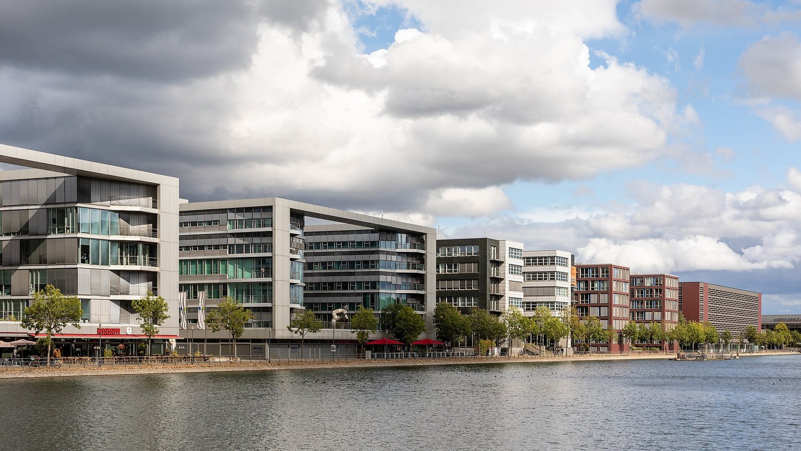 Innenhafen Duisburg in Duisburg – Liefergebiet Garten Vista