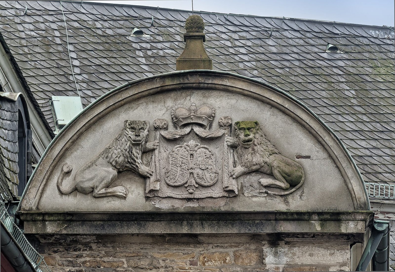 Schloss Broich in Mülheim – Liefergebiet Garten Vista